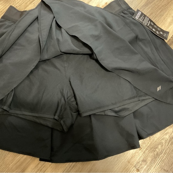 Skechers Black Pleated Skort Size 2XL NWT - Picture 5 of 8